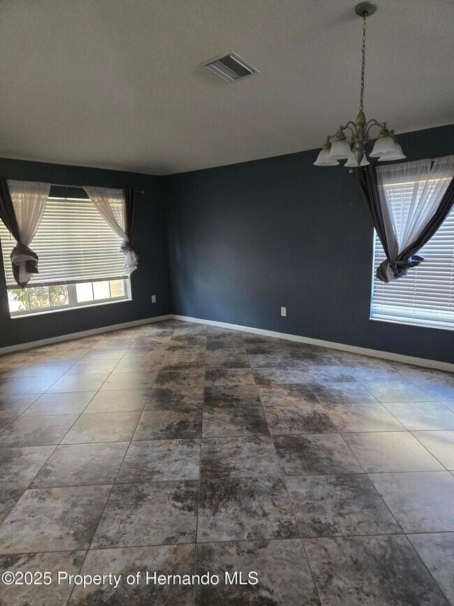 Photo - 14392 Wake Robin Dr