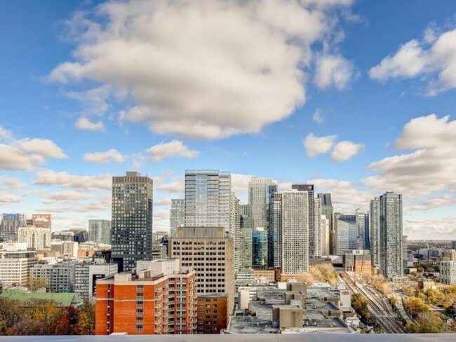 Building Photo - The Shaughn