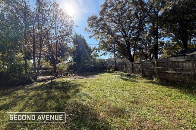 Photo - 2709 Henley Dr