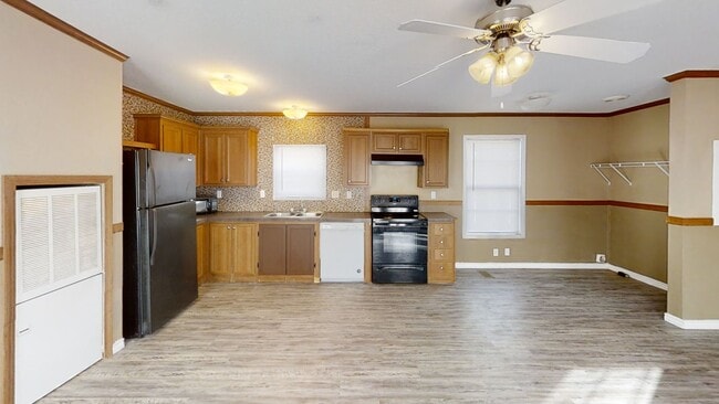 Photo - 3721 Cesar Chavez Dr