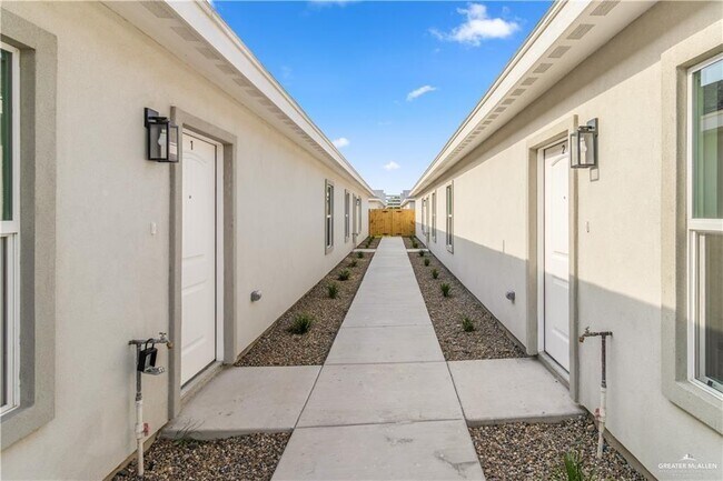 3024 Stark Rd Unit 2