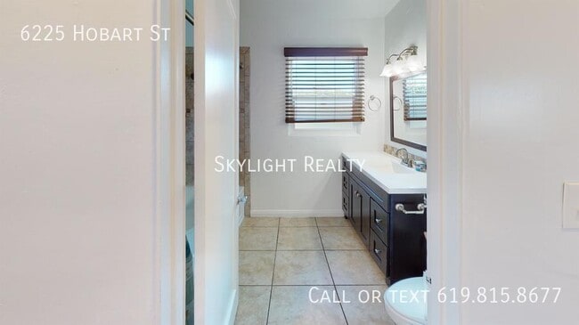 Photo - 6225 Hobart St