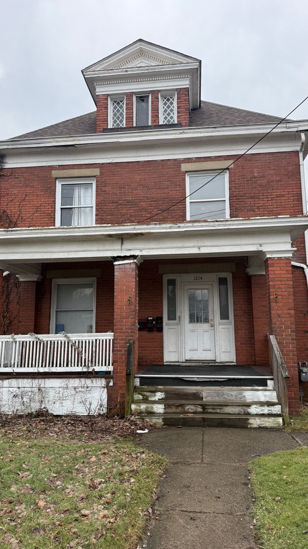 Building Photo - 1214 W Washington St Unit 1