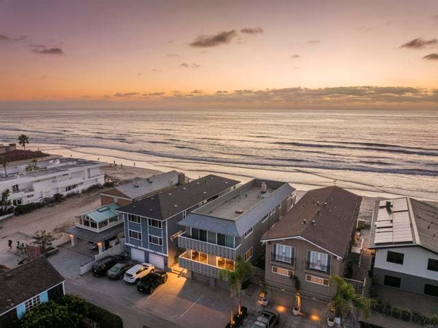 Building Photo - 1812 Ocean Front Rental