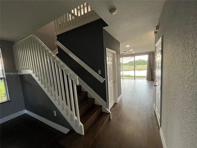 Photo - 4790 SW 165th Ave