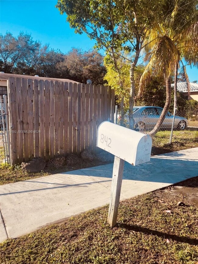 Photo - 842 NW 107th St Unit A