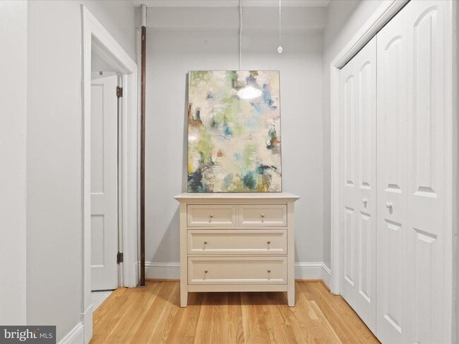 Photo - 2707 Adams Mill Rd NW Unidad 108