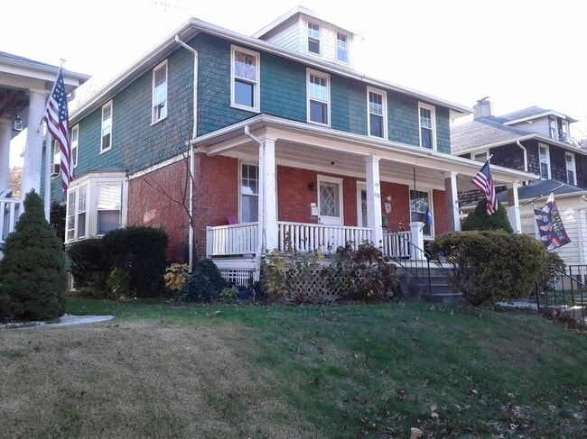 Photo - 1132 Stirling St Casa