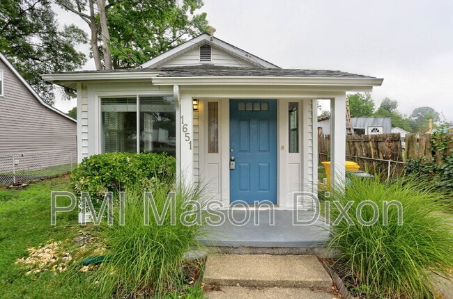 Building Photo - 1651 Elkridge Dr