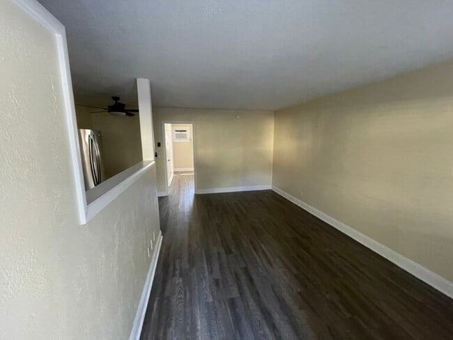 Photo - The Corvette Apartments