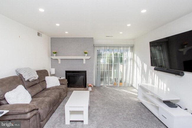 Photo - 33 Dogwood Ln Unit C-7