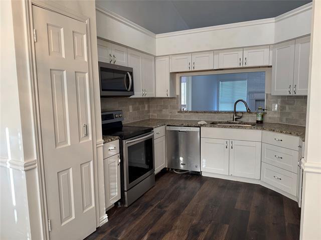 Photo - 2329 Jamaica Pl