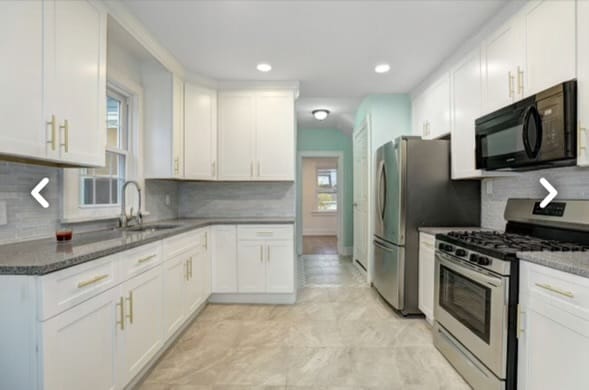 Photo - 235 Lawrence Ave Unidad 2