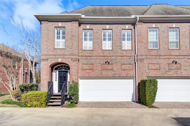 Photo - 6811 Staffordshire Blvd