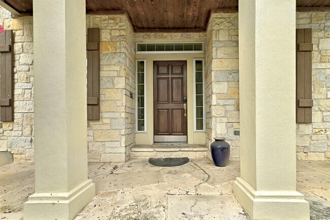 Photo - 1111 E Riverside Dr