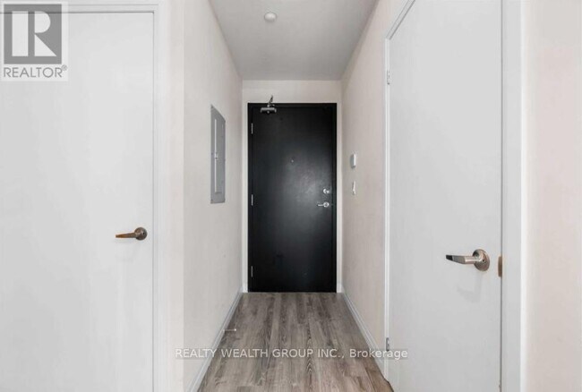 Photo - 2150 Lawrence Ave E Unit 907