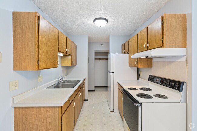 1BR, 1BA - 600SF - Kitchen