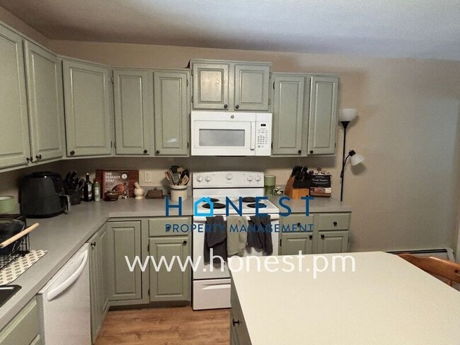 Photo - 206 Derosay St Unit 1