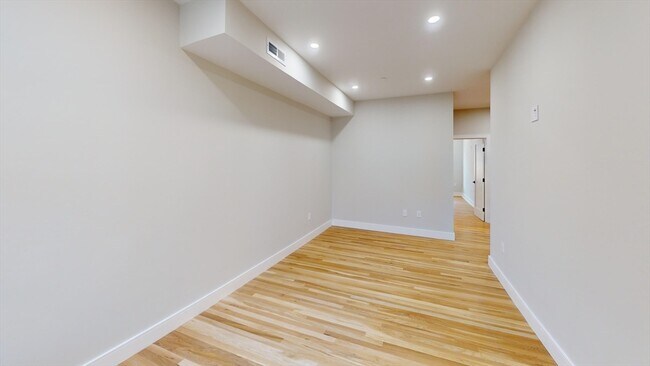 Photo - 145 Sutherland Rd