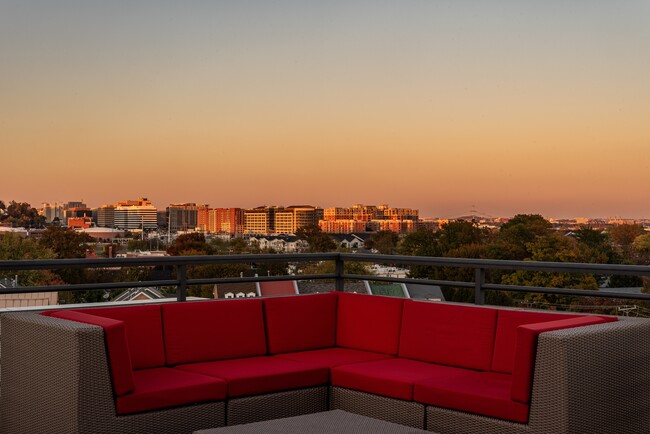 Photo - Del Ray Central at Fuse