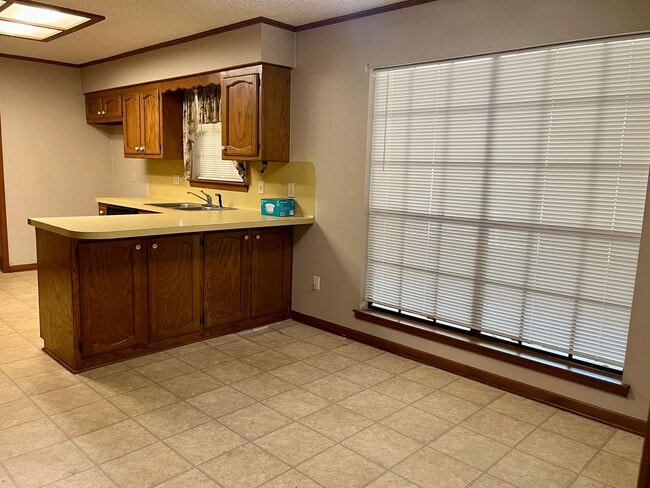 Photo - GREAT LOCATION IN HICKORY RIDGE