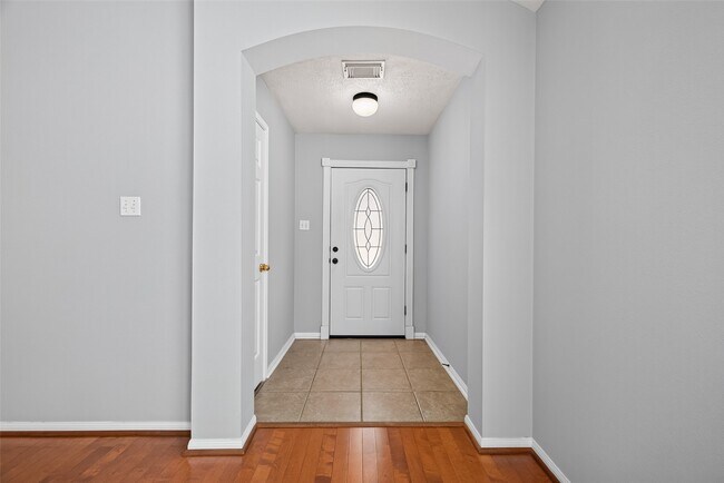 Photo - 3218 Spring Flower Ln