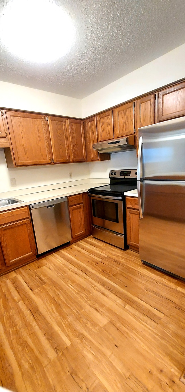 Photo - 9477 Ranchview Ln N