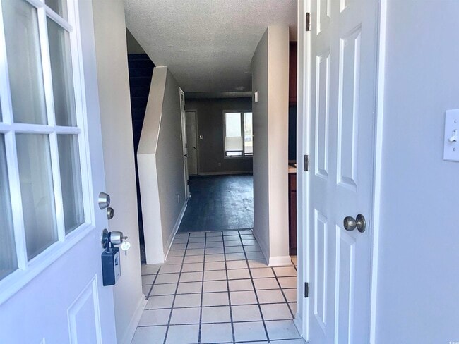 Photo - 401 Garden Dr