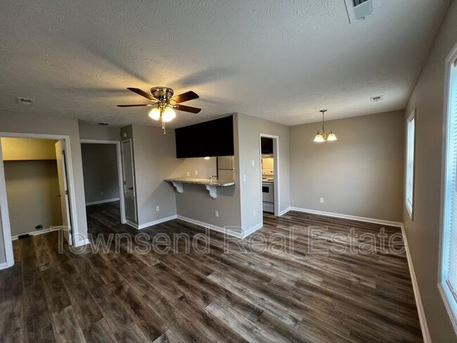 Photo - 1425 Ireland Dr