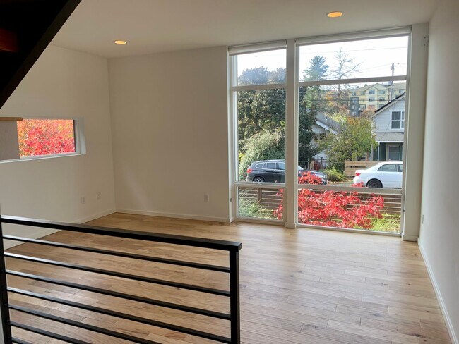 Photo - Mount Baker/Columbia City Townhome