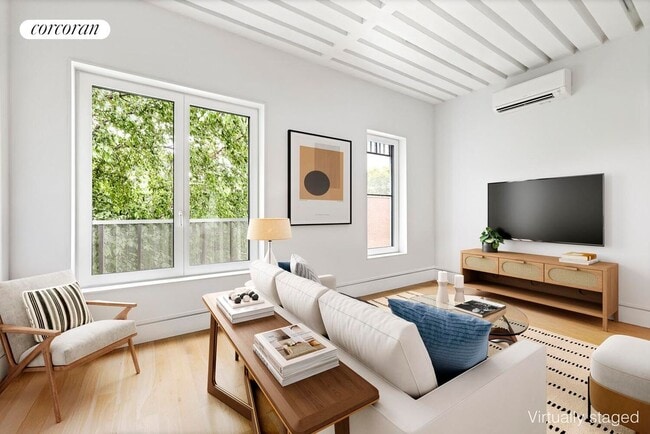 Building Photo - 536 Court St