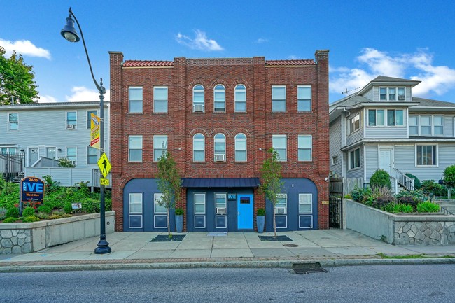 The IVE at West Ave - The IVE at West Ave Apartments
