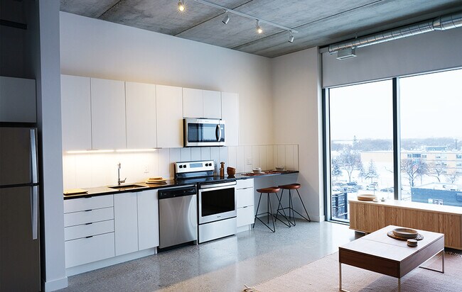 Photo - Sherbrook Flats