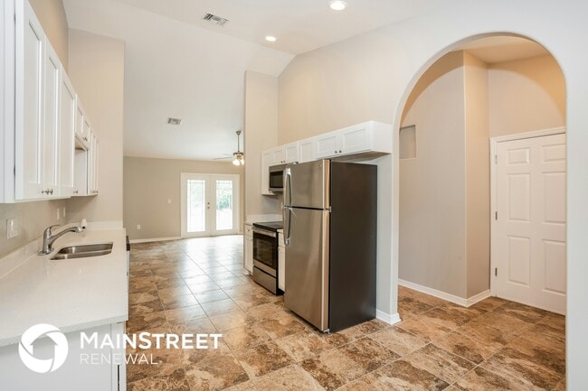 Photo - 1383 Eppinger Dr