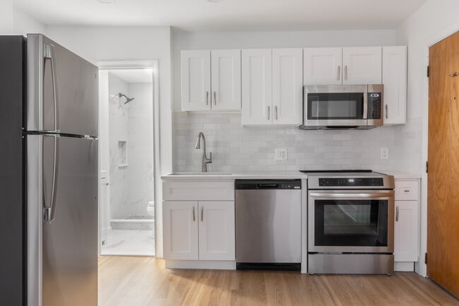 Photo - 94 Saint Botolph St Unit 7