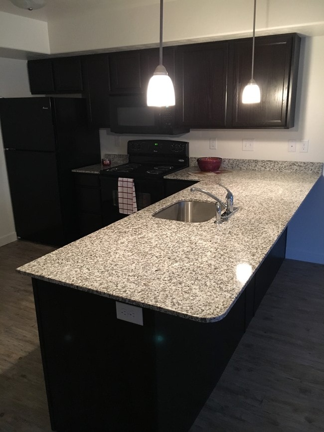 Photo - Center Court