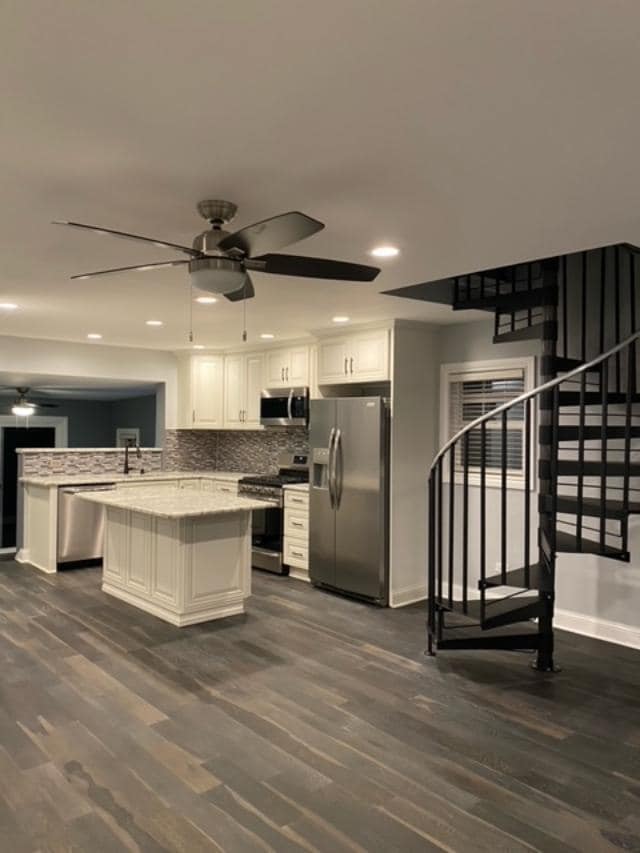 Photo - 3016 Grove Ln