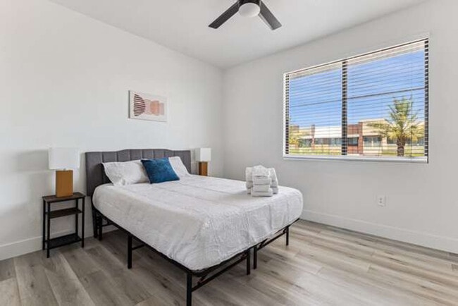 Photo - 6610 N 93rd Ave Unidad ID1238441P