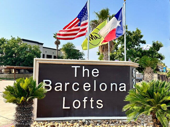 Photo - 6201 Grissom Rd