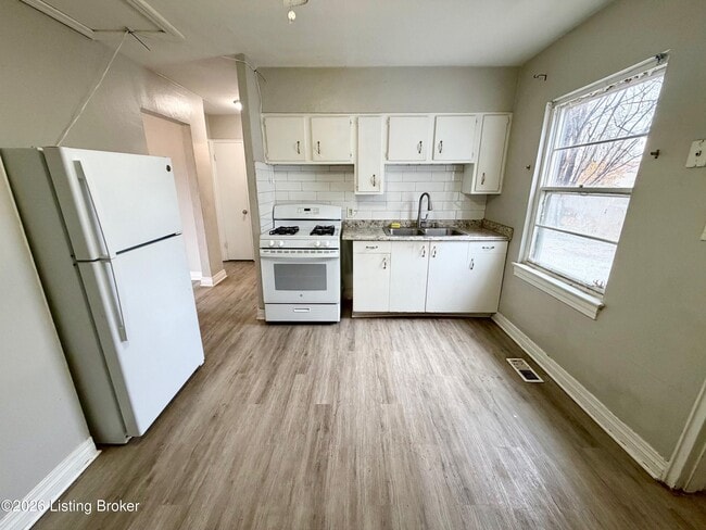 Photo - 6509 Evangeline Ave