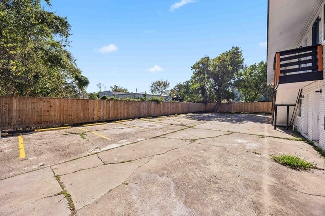 Photo - 6811 Del Rio St