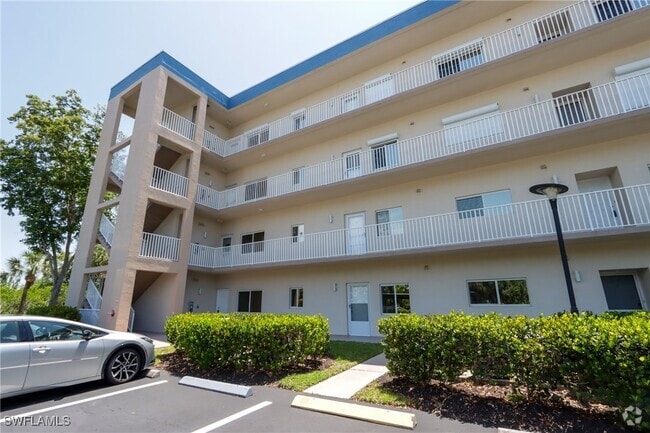 Building Photo - 14801 Park Lake Dr Unit 101 Rental
