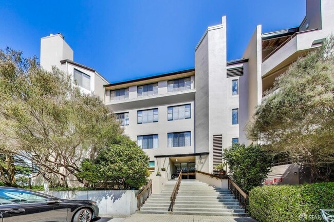 Building Photo - 208 N Lake Merced Hills Rental