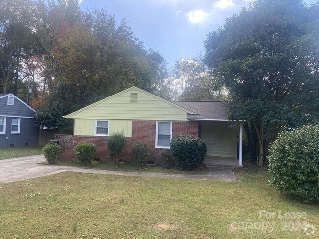 Building Photo - 1306 Meadow Ln Rental