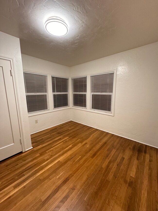 Photo - 20 Burchell Ave