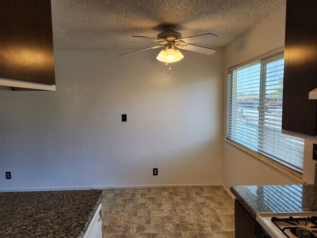 Photo - 225 Harding Blvd Unit 4