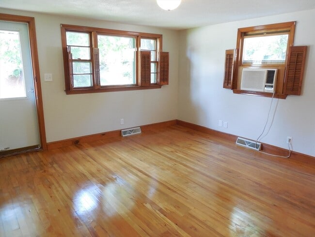 1701 Trapelo Rd
