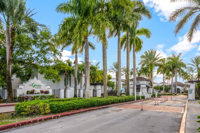 Building Photo - 9766 NW 47th Ter Unit Portofino