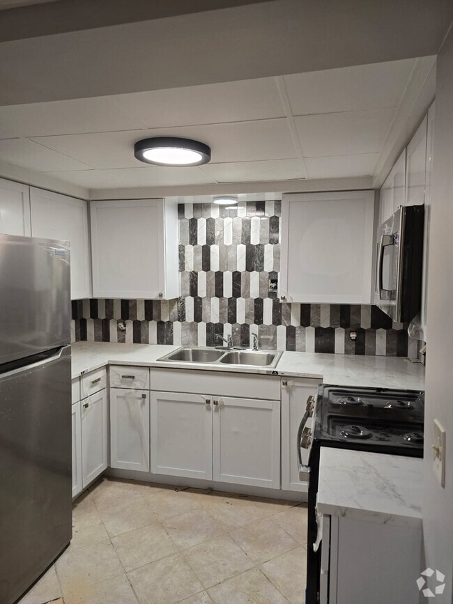 Building Photo - Sable Unit 3-Lower Rental