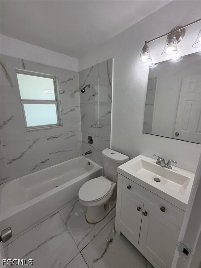 Building Photo - 5426 Sago Ave